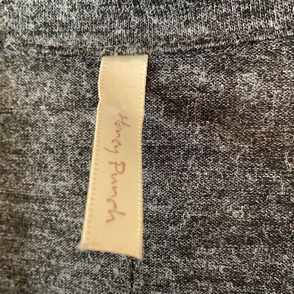 Gray button shirt - Picture 3 of 6